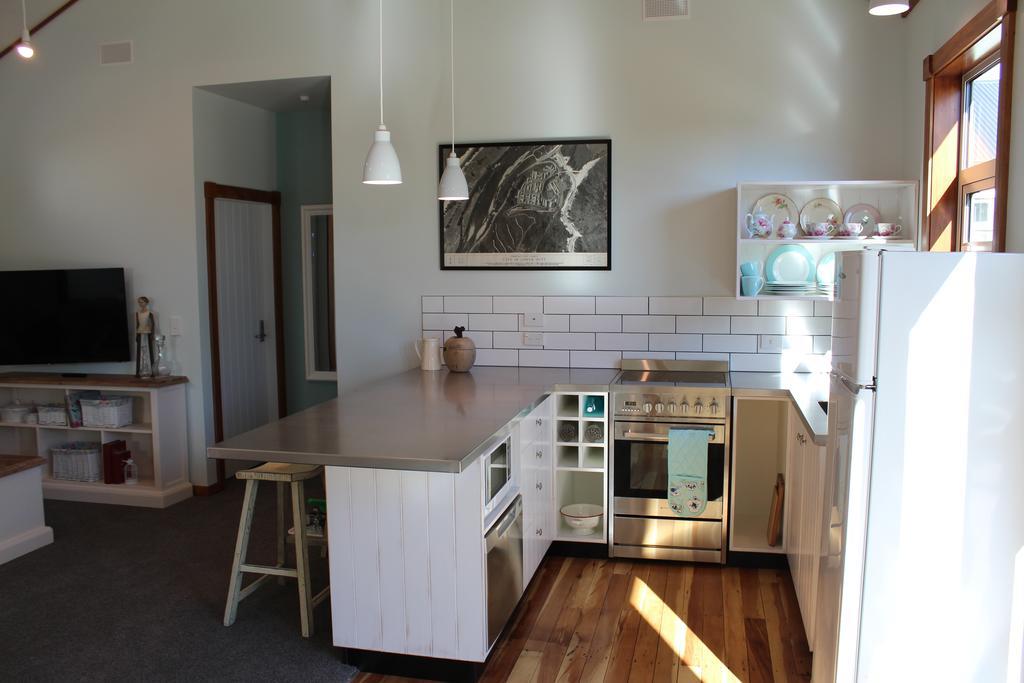 Silverstream Retreat Лоуэр-Хатт Номер фото