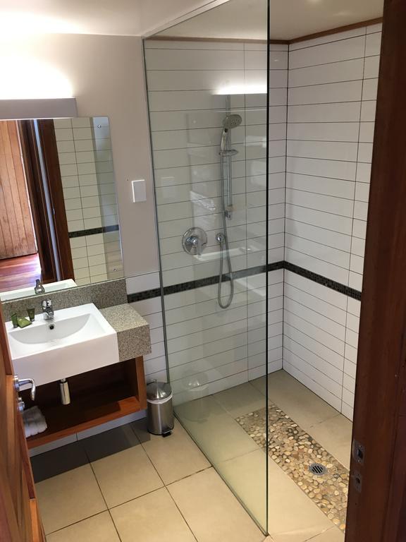 Silverstream Retreat Лоуэр-Хатт Экстерьер фото